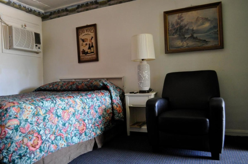 Queen Room
